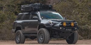  Toyota 4Runner with Black Rhino Axle
